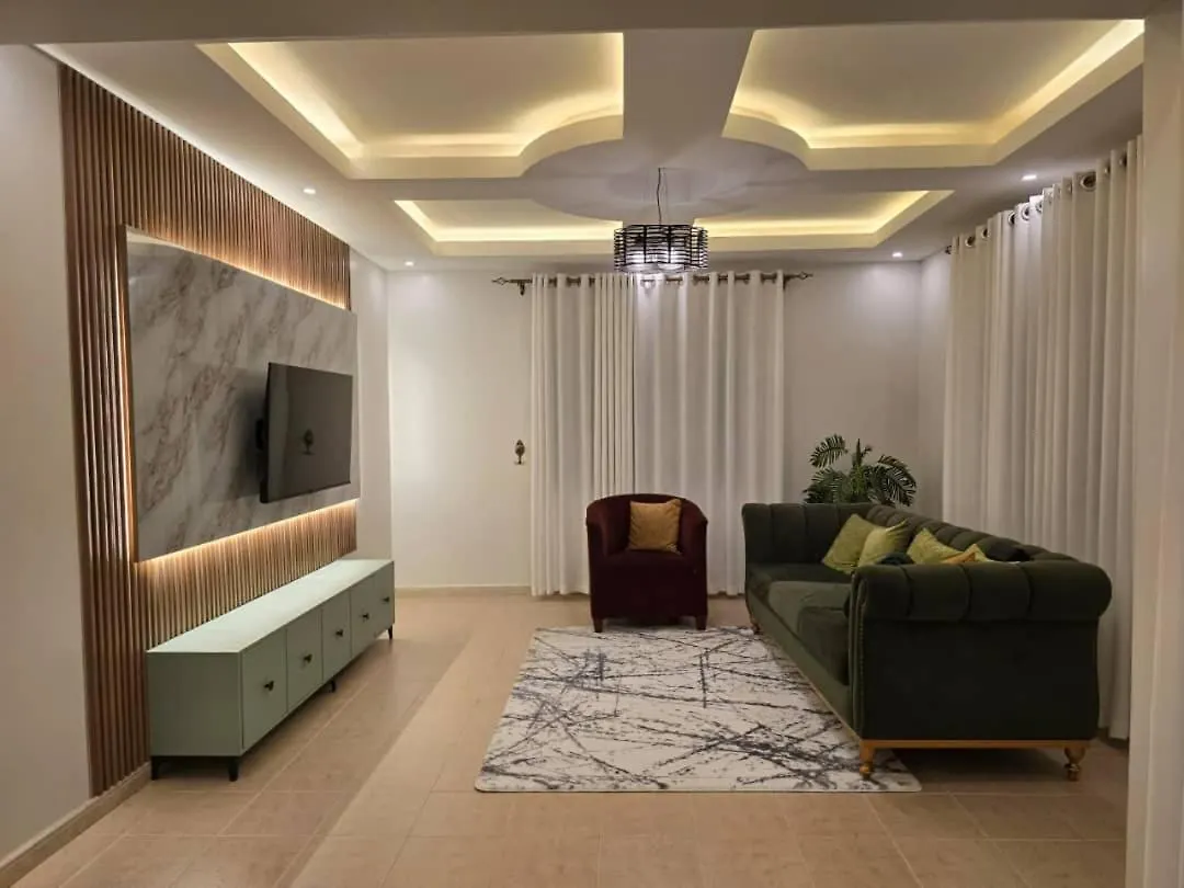 Zennith Luxury Guest Rooms Ntinda 坎帕拉